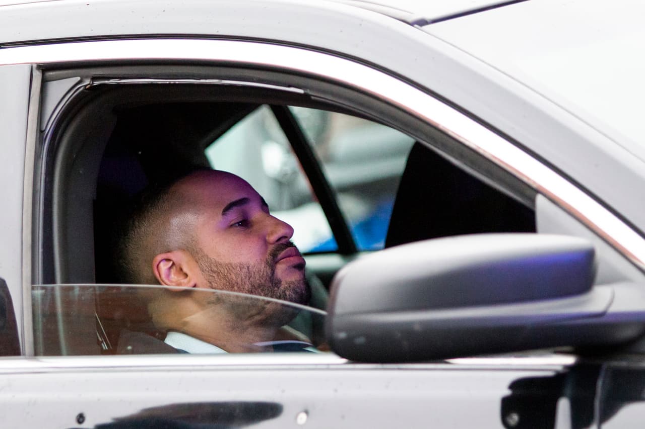 Gautreaux fue baleado mientras estaba sentado en una camioneta de policía junto con otro oficial el sábado por la noche.