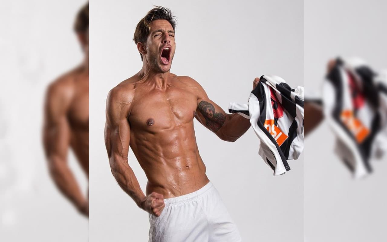 'El Potro' de Club de Cuervos solía ser actor porno