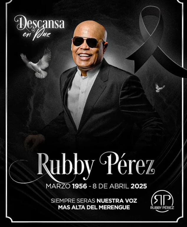 <a href="https://www.univision.com/famosos/entre-lagrimas-globos-y-aplausos-asi-fue-el-sepelio-de-rubby-perez-video">Rubby Pérez fue una de las víctimas mortales</a>, el cantante estaba en la tarima cuando las instalaciones se desplomaron. Falleció a los 69 años.
<br>