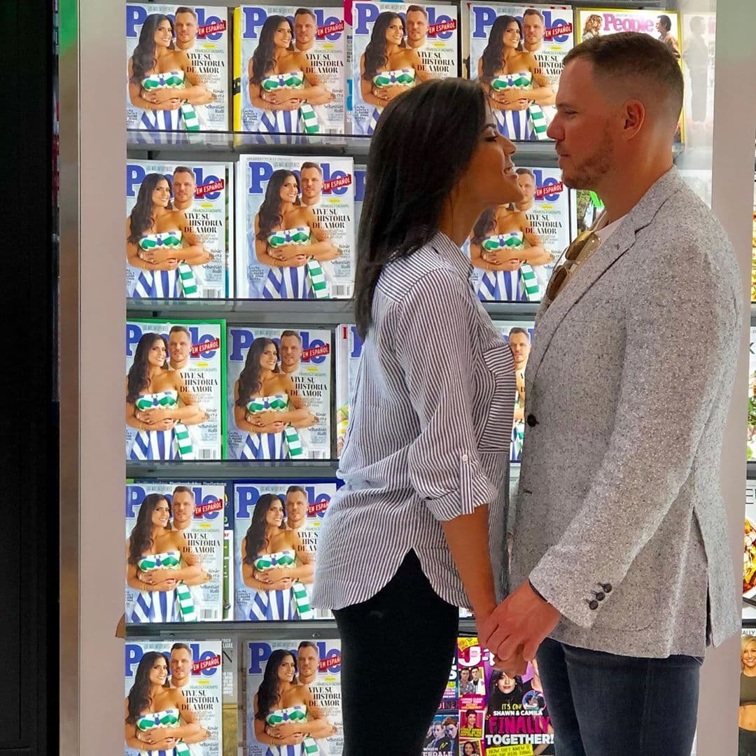 En las plataformas digitales también ha compartido su romance con Francesco Zampogna, quien actualmente es su prometido.