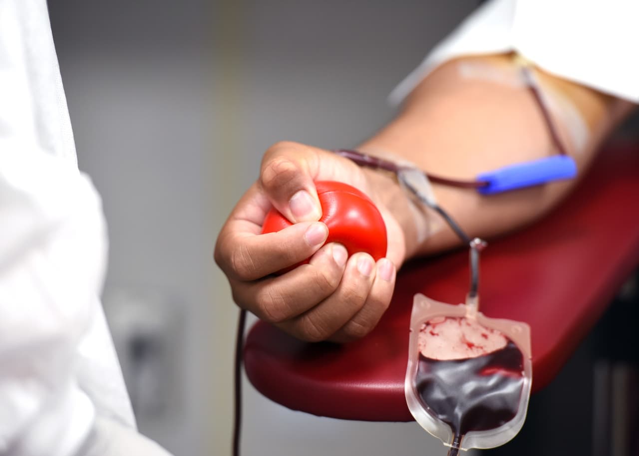 ‘We Are Blood’ en Austin busca donantes de sangre para honrar a las víctimas del tiroteo en escuela de Uvalde 