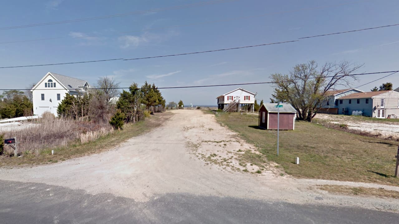 <b>Delaware. </b>7 de 23 playas analizadas dieron resultados peligrosos por al menos un día en 2018. Slaughter Beach (condado Sussex) fue potencialmente insegura durante 16 días, más que cualquier otro sitio en el estado. De los 4,523 lugares estudiados en todo el país 605 resultaron potencialmente inseguros al menos el 25% de los días en que se realizó el muestreo.