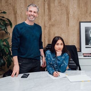 <b>8. De YouTube a Sony Music US Latin. </b>El video de 'Not Steady'
<b> </b>se convirtió en un fenómeno viral, que alcanzó tres millones de vistas en unas semanas y ganó la admiración (y un contrato) con el gigante discográfico.