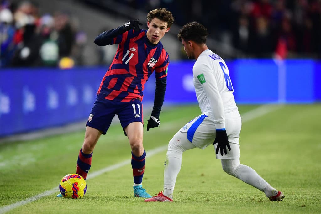 Antonee Robinson fue el encargado de traer la alegría a Los Estados Unidos tras anotar el único gol del partido para vencer 1-0 a El Salvador.