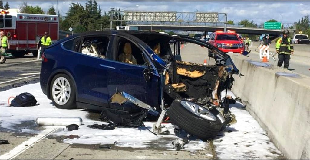 Tesla confirma el segundo accidente mortal en uno de sus carros cuando circulaba en automático