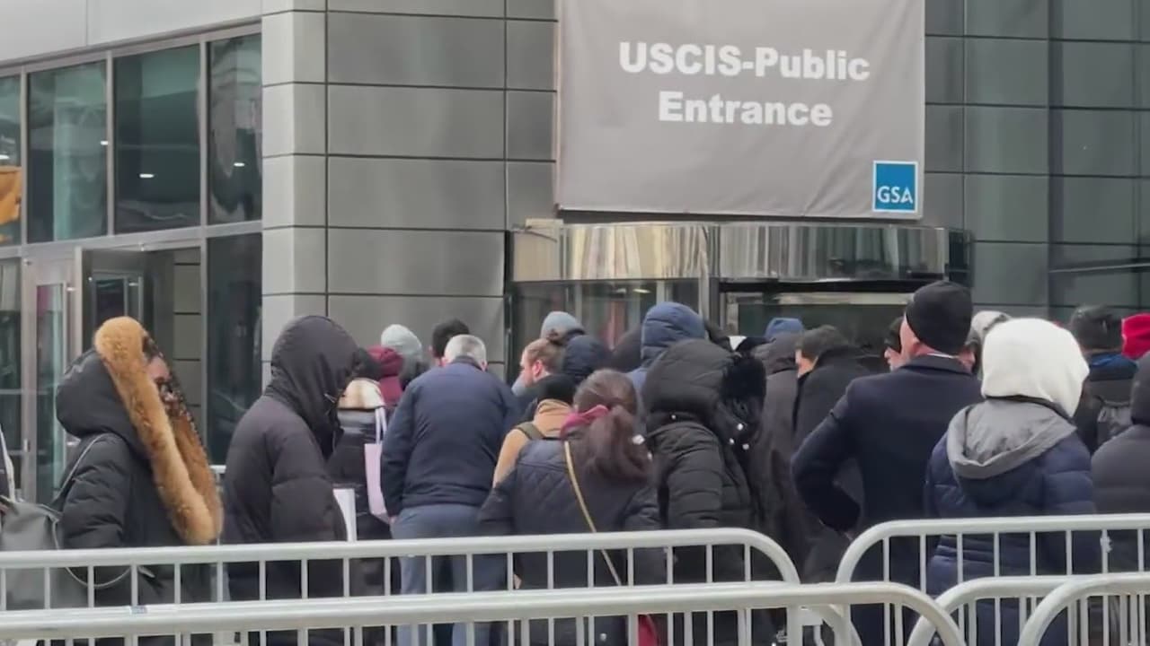 Proyecto de ley busca evitar arrestos en cortes migratorias de Nueva York