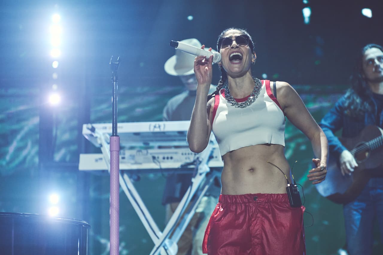 También, las hermanas Hanna y Ashley están listas para interpretar 'Supongo que lo sabes' canción nominada a Pop Track del Año.