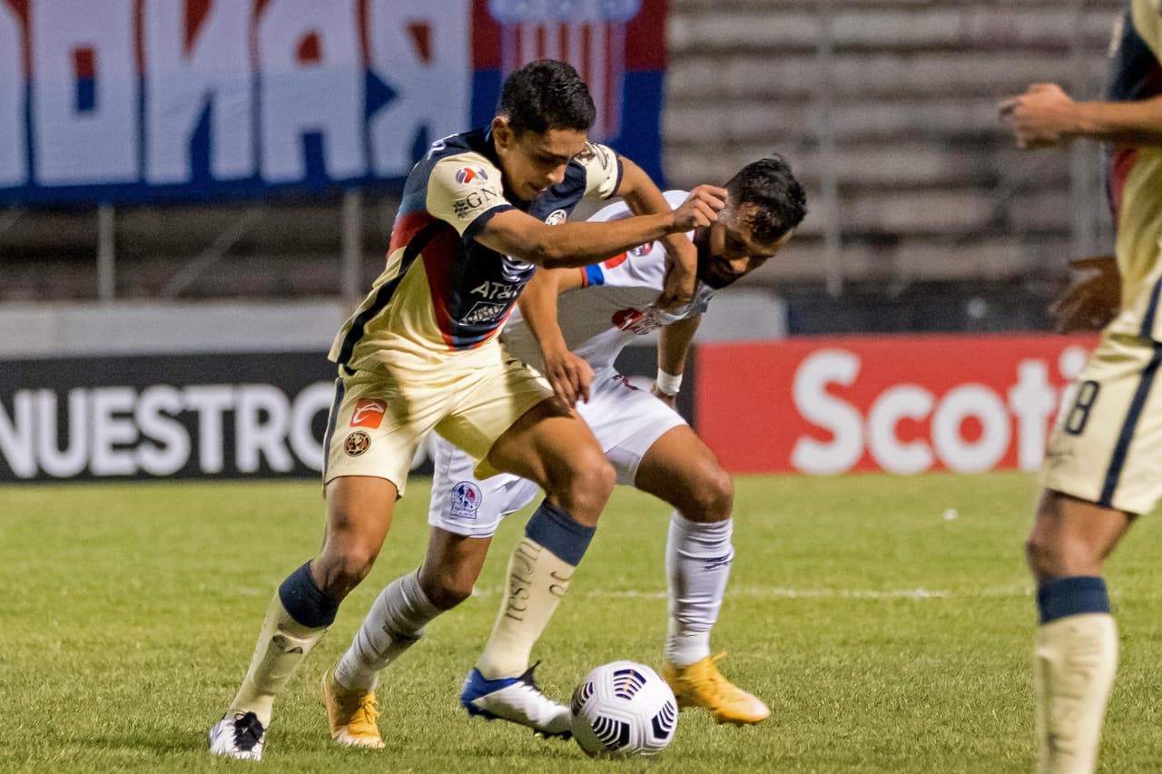 Con anotaciones de Federico Viñas y Sergio Díaz, América logra vencer 1-2 a Olimpia y saborean los cuartos de final de la Concacaf Liga de Campeones.