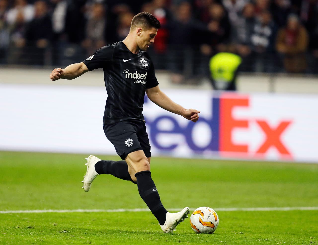 ¡Qué siempre no! Eintracht desmiente fichaje de Jovic por el Real Madrid