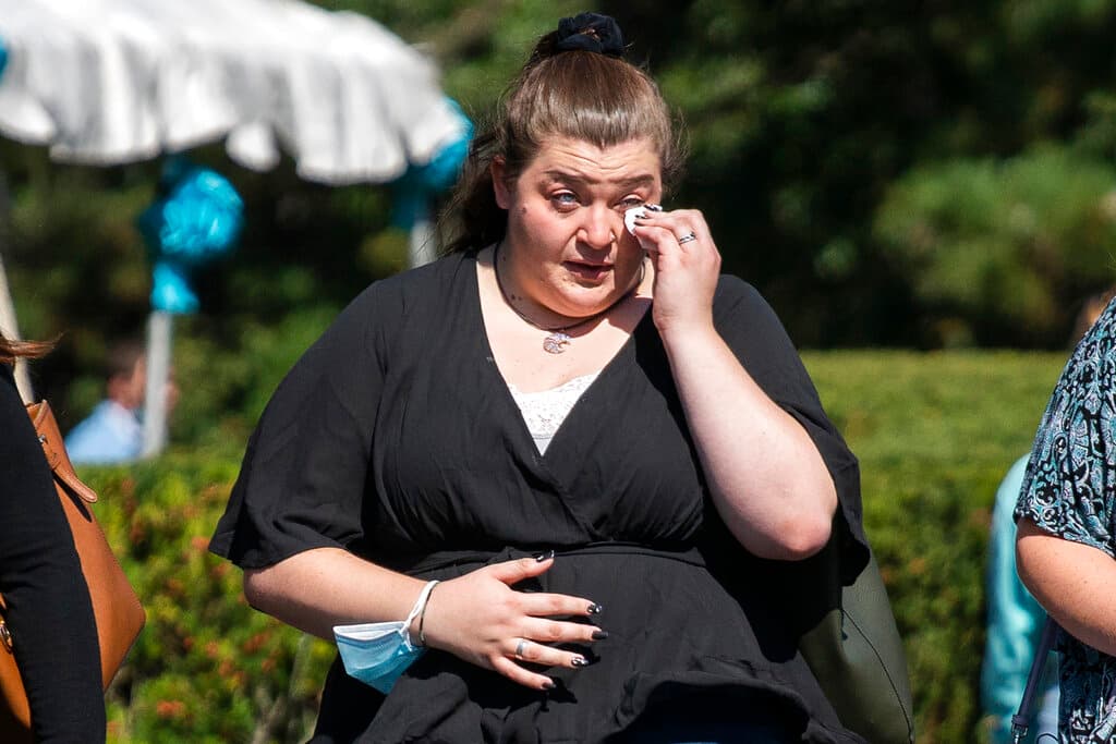 Durante el funeral, el padre de la joven, Joseph Petito, describió a su hija como una "niña feliz", que contagiaba esa felicidad a los demás. "Quiero que Gabby los inspire, eso es lo que estamos buscando", dijo el padre. "Si hay un viaje que quieran hacer, háganlo ahora. Háganlo ahora mientras tengan tiempo", dijo ante los presentes. "Si estás en una relación que podría no ser lo mejor para ti, déjala ahora", agregó.