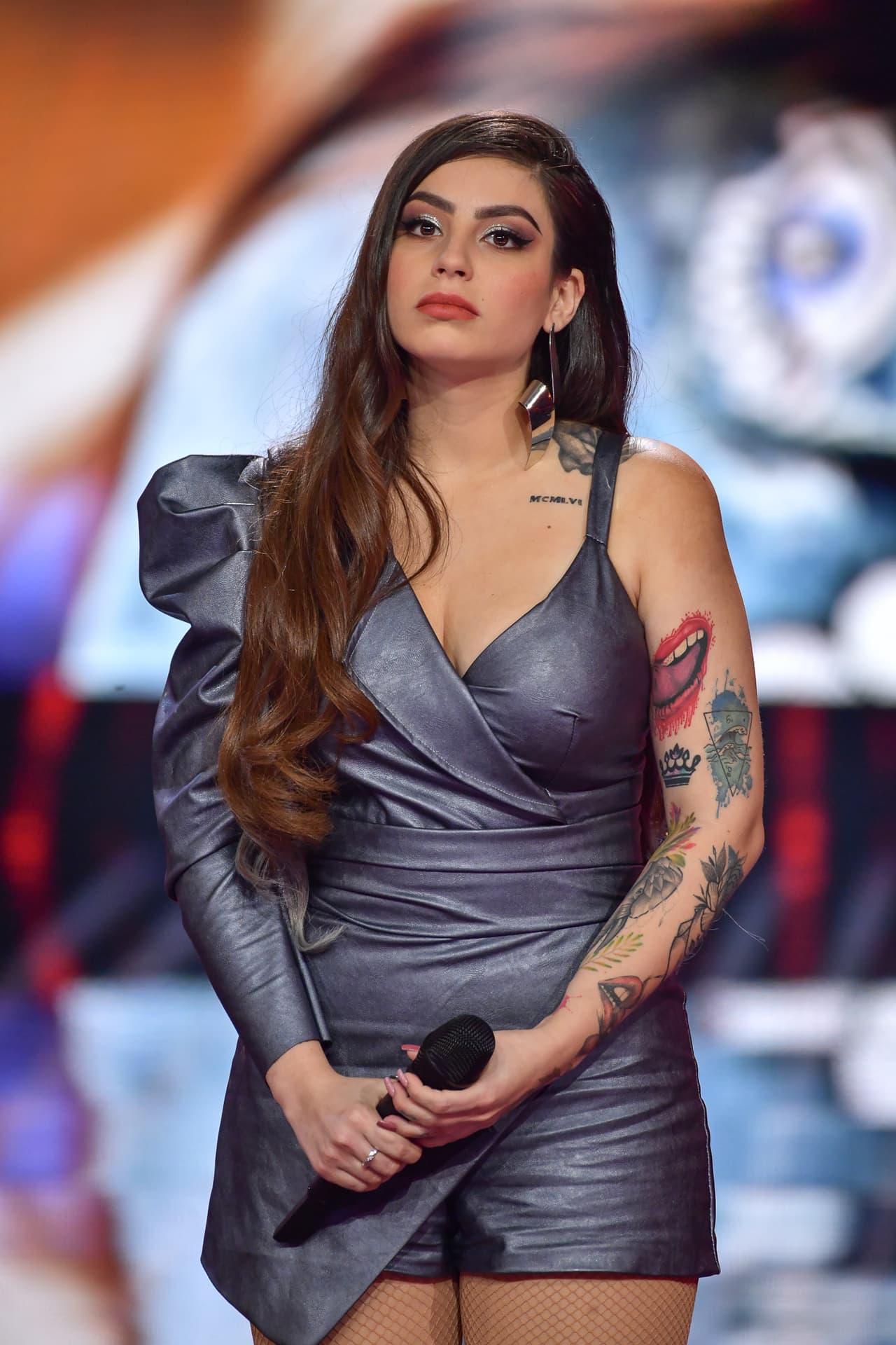 En la noche en que debieron mostrar qué tan talentosas pueden ser incursionando en un género musical distinto al suyo, Giselle interpretó 'Mayores' de Becky G. Su performance dejó a los jueces con un mal sabor de boca, después de lo bien que lo había hecho en semanas pasadas.