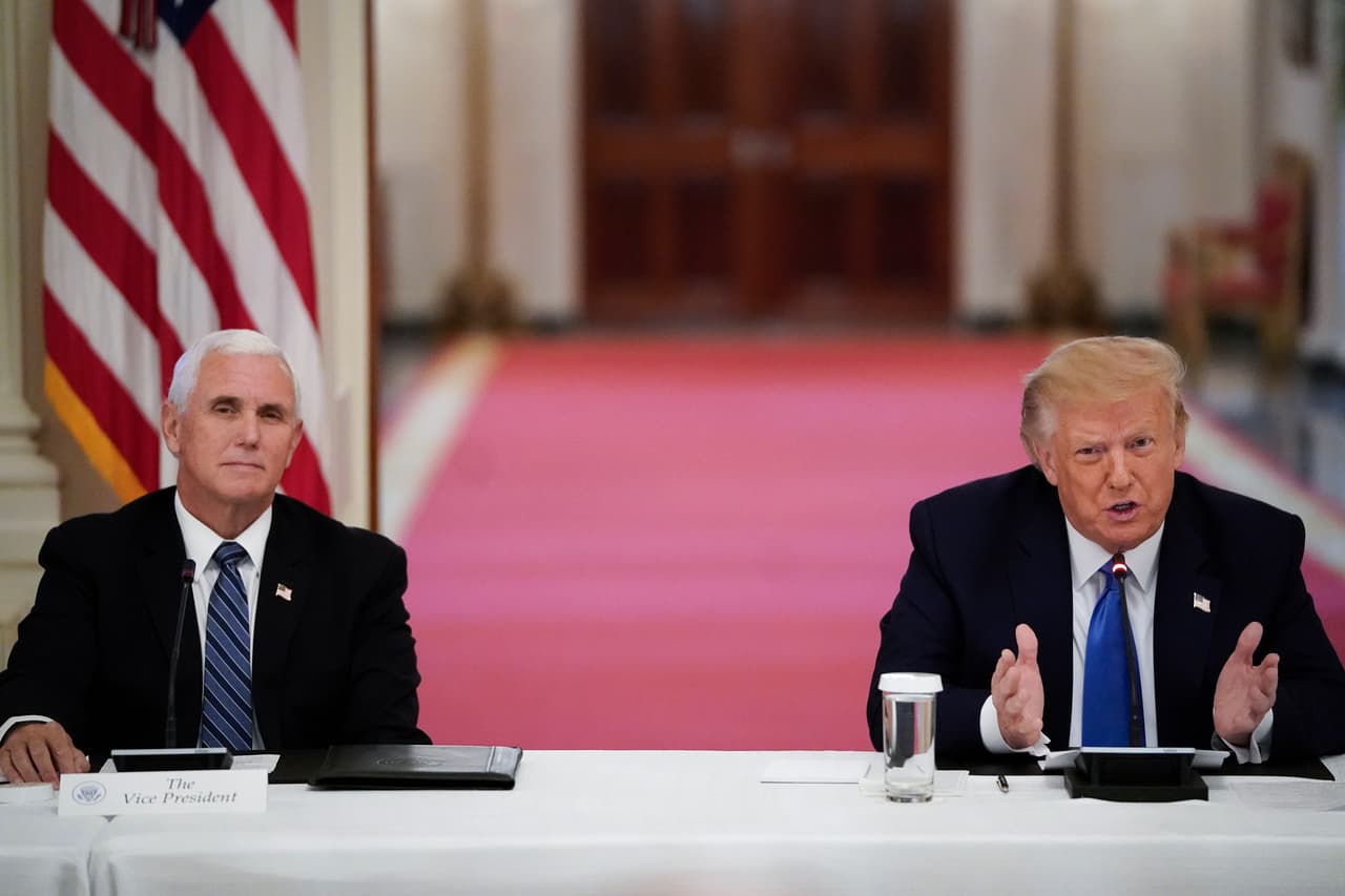 Trump aceptará la nominación republicana en Charlotte, según el vicepresidente Pence