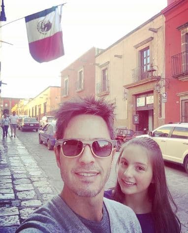 Ochmann se convirtió en padre por primera vez en junio de 2004 con la llegada de Lorenza Ochmann del Valle.