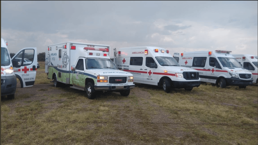 La emergencia pronto fue atendida por las autoriades locales que desplazaron ambulancias y equipos de ayuda a la zona.