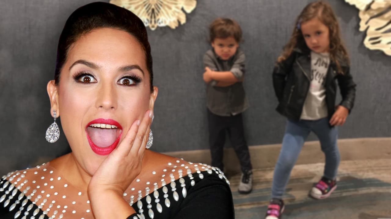 De esta manera los hijos de Angélica Vale defendieron sus 'snacks' mientras estaban en la alberca