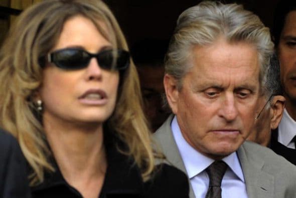 Michael y Diandra Douglas se separaron en 2000 luego de 23 años juntos. El actor tuvo que pagar ni más ni menos que 45 millones de dólares.