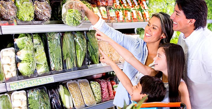 Miles de personas han sido forzadas a dejar el programa de cupones de alimentos