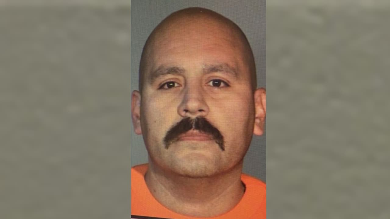 Con celular de contrabando: preso de Arizona coordinó envío de drogas a Illinois