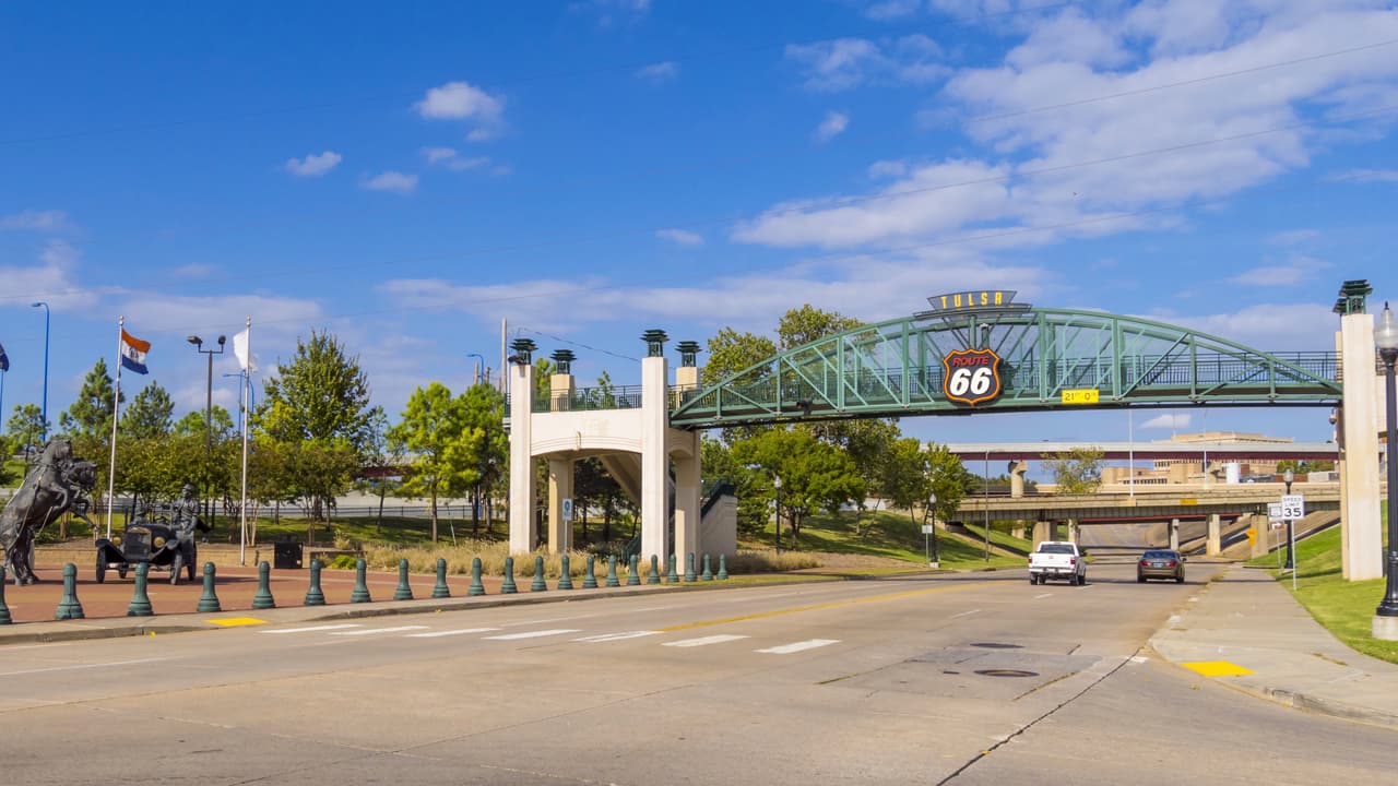 <h3 class="cms-H3-H3"><b>21. Oklahoma </b></h3>
<br>
<br>El estado de Oklahoma registró 
<b>640</b> 
<b>muertes vehiculares</b> durante 2019, 15 muertes menos que en 2018. De ese total, 154 muertes (24%) fueron causadas por el consumo de alcohol.