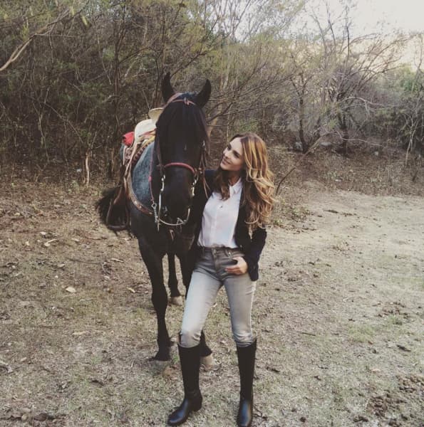 Grettell Valdez también es parte del elenco.