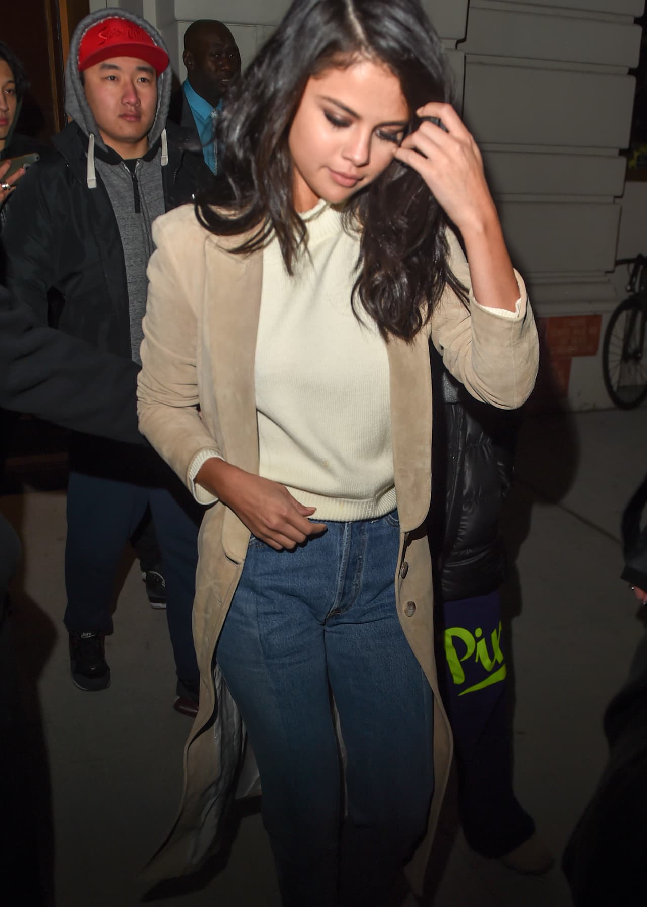 La verdad es que ya le tocaba alguien con quien compartir de manera plena su vida.