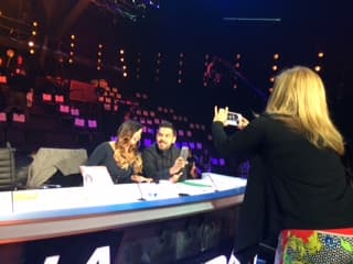 José Santana y Saritza Alvarado disfrutaron de la transmisión del show previo a la gran final de La Banda.