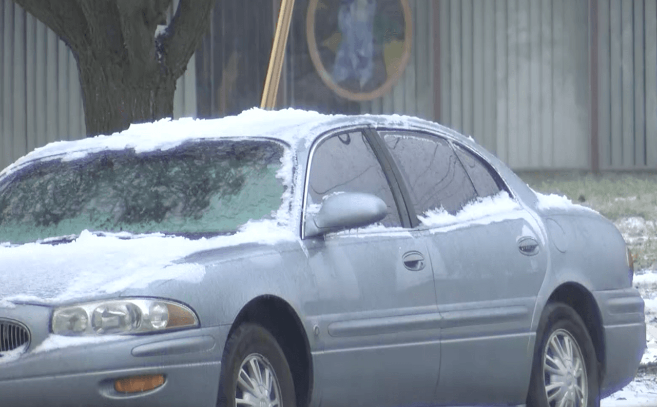 De acuerdo con un estudio de la Universidad de Texas en Austin, las condiciones del tiempo por sí solas no tienen un efecto significativo en la propagación del virus.
<br>