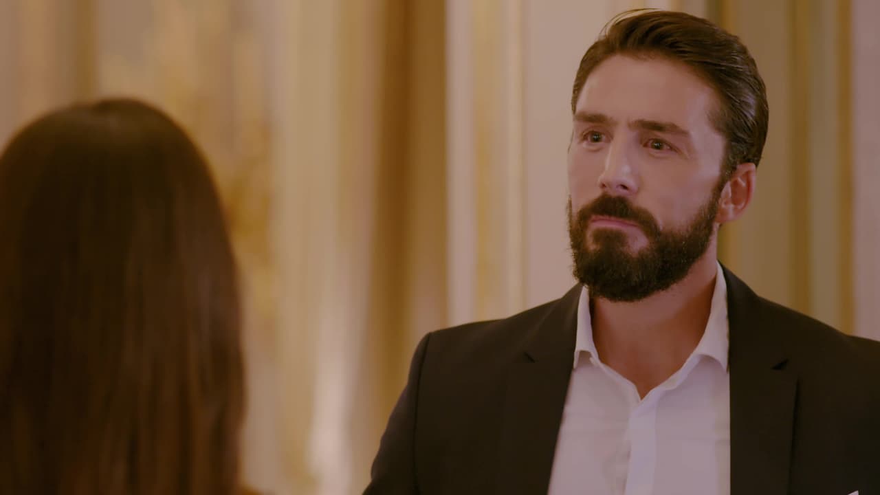 Tras un escándalo que se armó por las declaraciones de Rubí a la prensa, y ante la posibilidad de que la reina los dejara sin dinero, Rubí terminó su relación con el príncipe Eduardo y regresó a México.