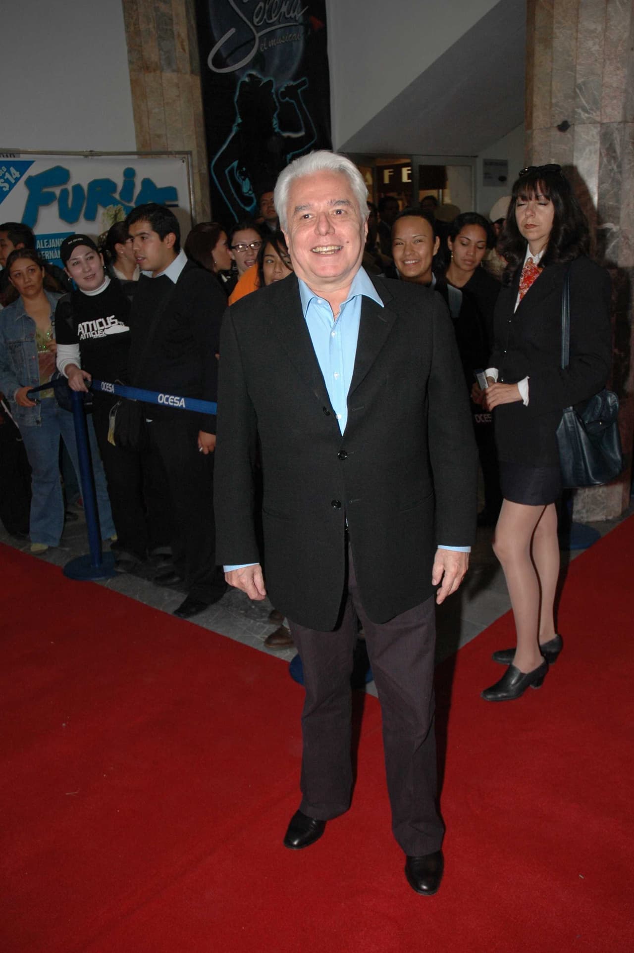 El noviazgo de Angélica María y Enrique Guzmán ocurrió antes de la famosa relación que él tuvo con 
<b><a href="https://www.univision.com/entretenimiento/enrique-guzman-reconoce-que-golpeo-a-silvia-pinal-y-revela-como-se-vengo-ella" target="_blank">Silvia Pinal</a>. </b>
<br>