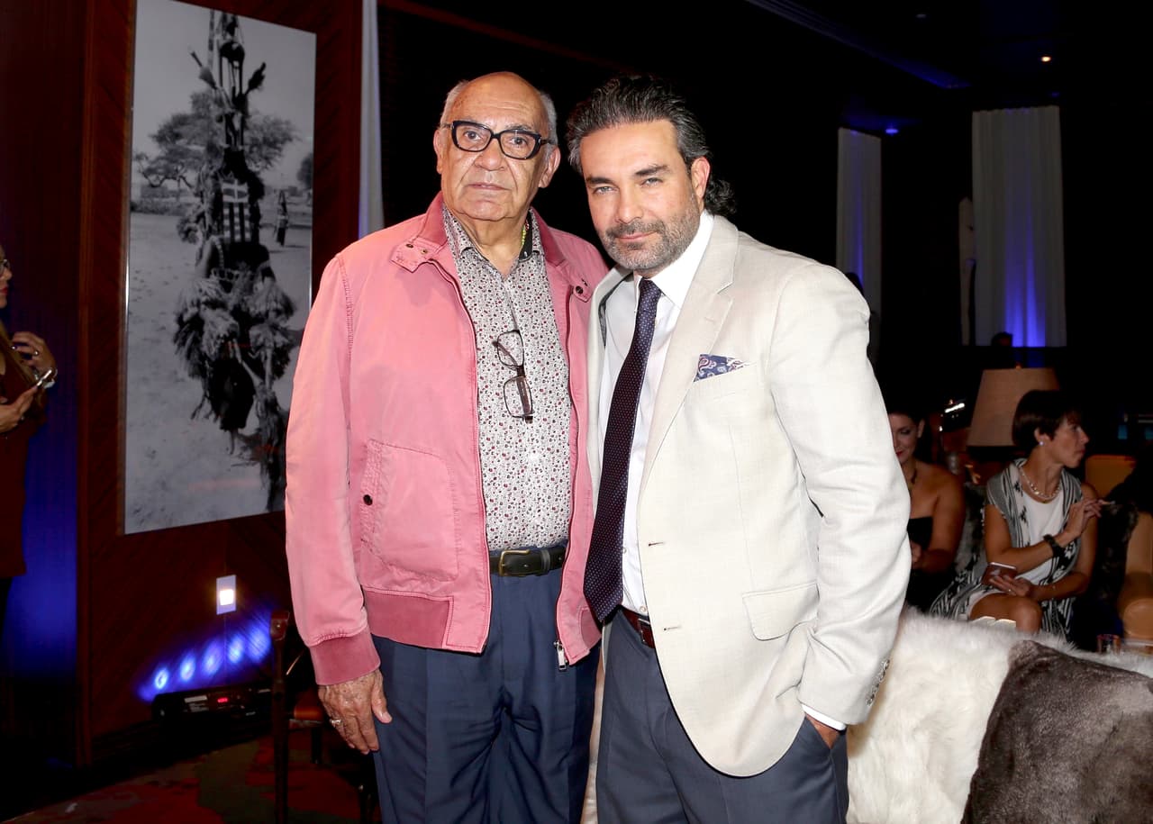 Por fortuna, el padre del artista fue atendido de manera eficaz para que su vida ya no corriera mayores peligros, dando un alivio a su familia. 
<br>