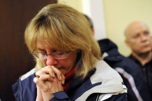 El gobernador Dannel P. Malloy fue uno de los oradores en el servicio en el interior de la iglesia católica St. Rose of Lima.