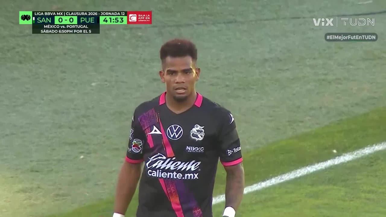 ¡El milagroso balón que no quiso entrar al arco de Carlos Acevedo vs. Puebla!