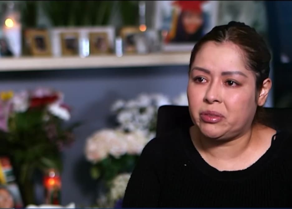 “No es justo lo que está pasando. Yo sé que le hicieron algo y 
<b>no acepto que simplemente quieran decir que ella se aventó”</b>, dice una afligida Mireles. 
<br>