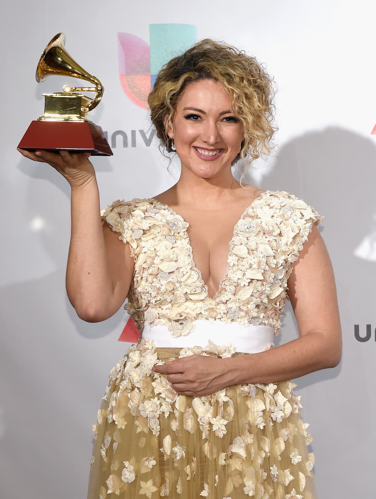 <b>Erika Ender</b>
<br>
<b>Gramófonos ganados: </b>1
<br>
<b>Categorías en las cuales ganó:</b>
<br>Canción del año