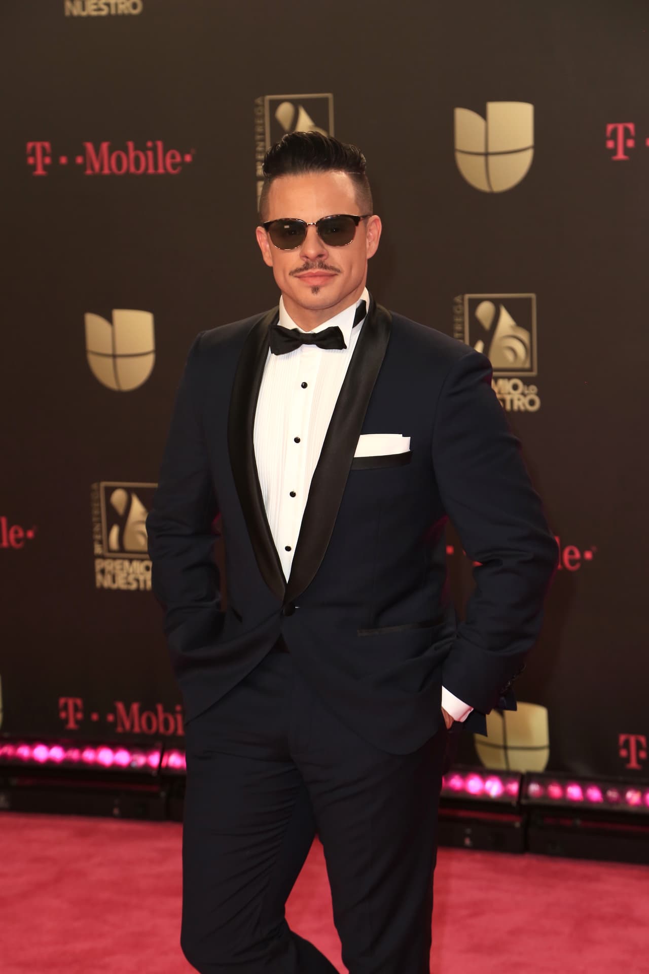El juez de Mira Quien Baila All Stars, Casper Smart, dio cátedra de buen vestir en la edición 31 de Premio Lo Nuestro. ¿Qué nos espera este 2020? No te pierdas la transmisión este jueves a partir de las 7P/6C por Univision.