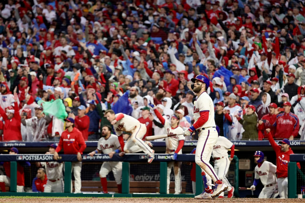 Devoción por los Phillies: Boletos para Serie Mundial en Citizens Bank Park duplican en precio