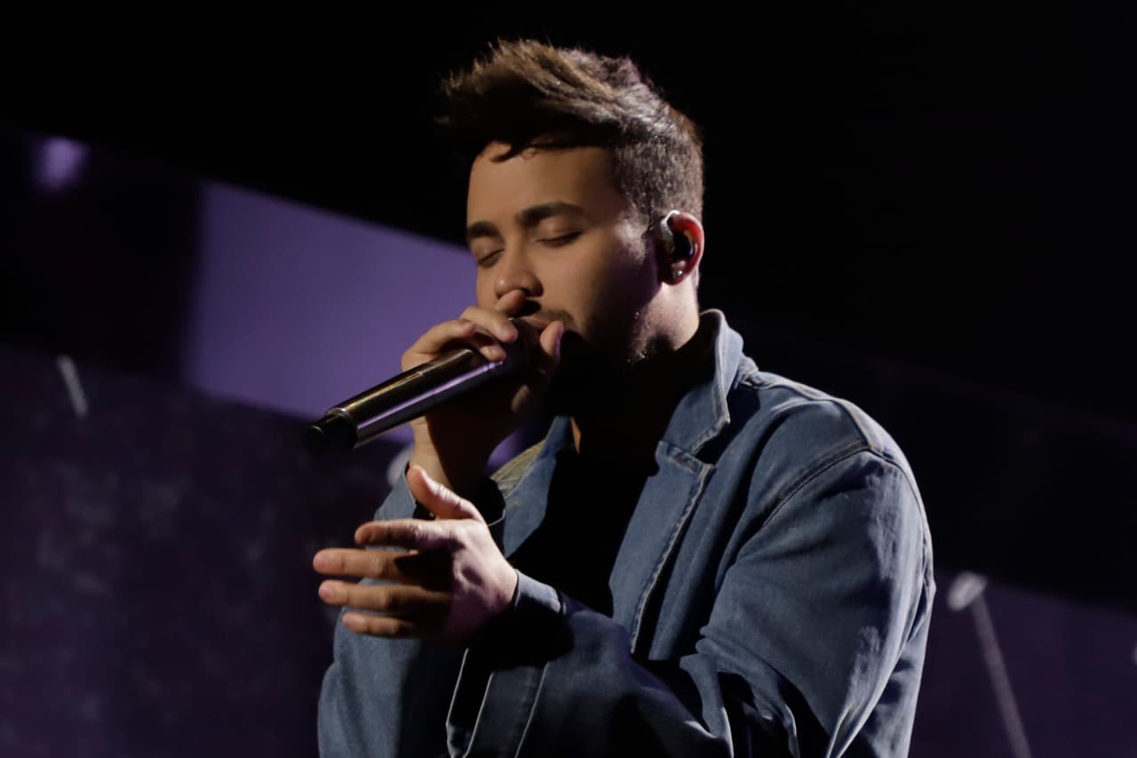 En este segundo día de ensayos, el "Príncipe de la Bachata", Prince Royce, estuvo practicando cómo contagiará con su ritmo y romance a toda la audiencia.