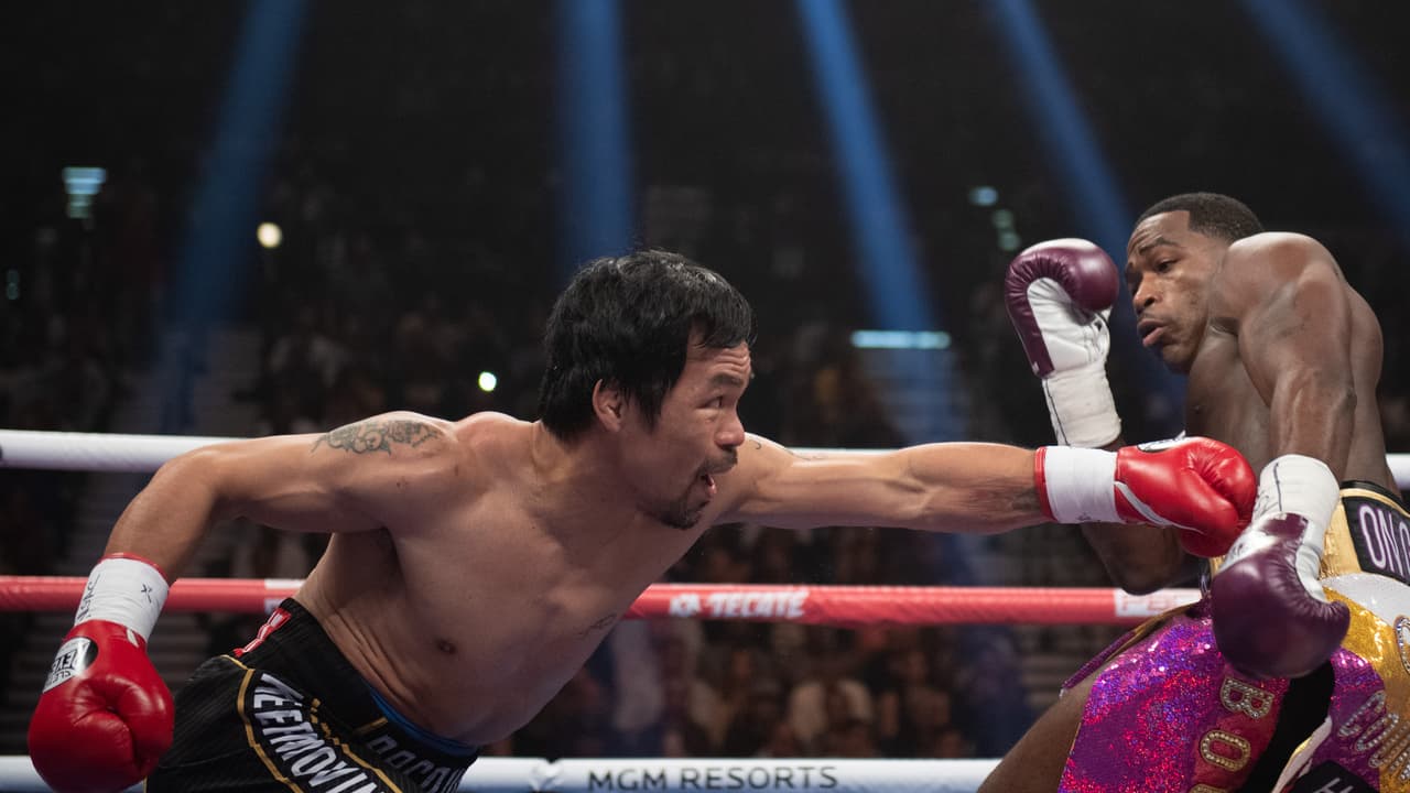 Manny Pacquiao se llevó la decisión unánime de los jueces con puntaje de 17-111, 116-112 x2. De esta forma retuvo su título mundial wélter de la AMB.