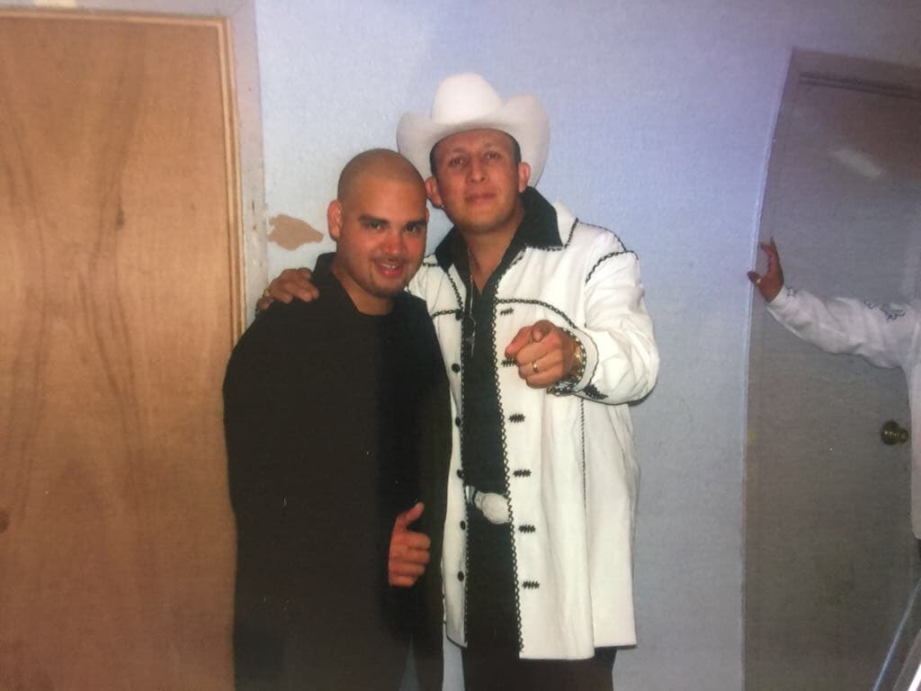 <a href="http://www.univision.com/temas/raul-molinar-el-pelon">Raúl</a> y el 
<a href="https://www.facebook.com/elflacoelizaldeoficial/">'Flaco Elizalde'.</a>