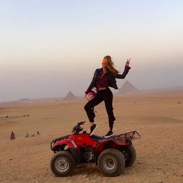 No todo fue modelaje y trajes. "It's not about what happened in the past or what you think might happen in the future, it's about the ride!! Just enjoy the ride!!" - @zuleykarivera