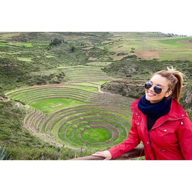 A primera vista parece un anfiteatro con varios andenes circulares. Sin embargo, Para los estudiosos de este lugar, Moray era posiblemente un centro de investigación agrícola incaico donde se llevaron a cabo experimentos de cultivos a diferentes alturas.