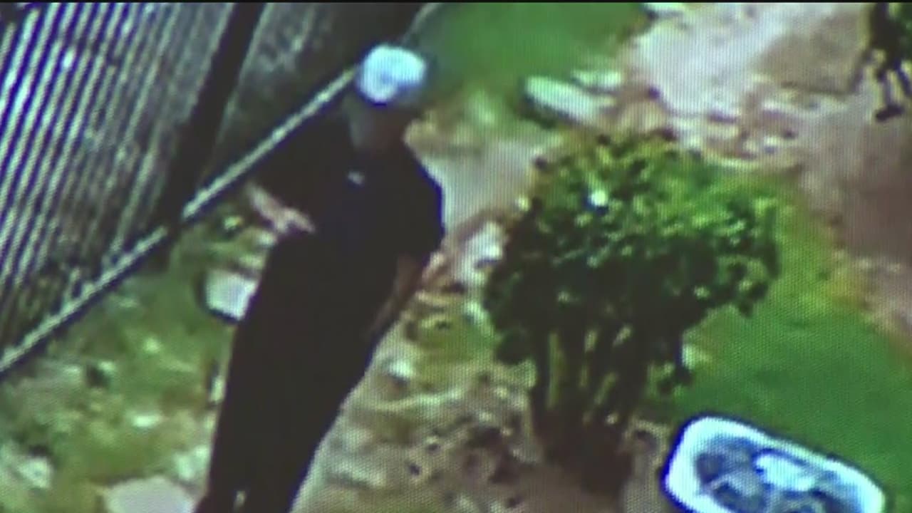 Buscan al responsable de asesinar a un hombre hispano en frente de su hija