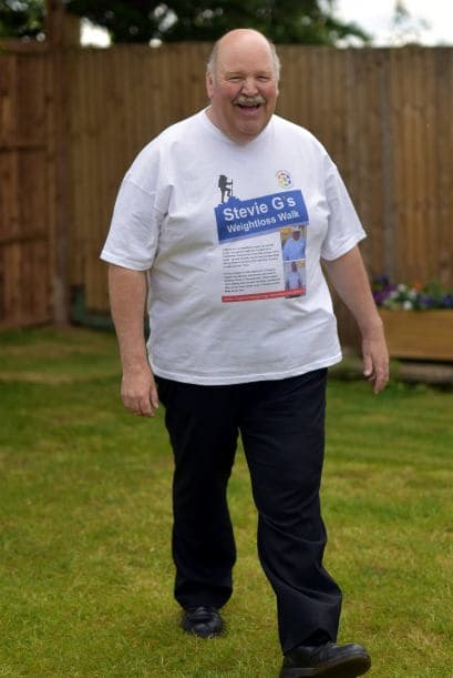 Todo el esfuerzo de este padre ha rendido frutos y ahora podrá caminar por el pasillo con su hija Isabel en su gran día.