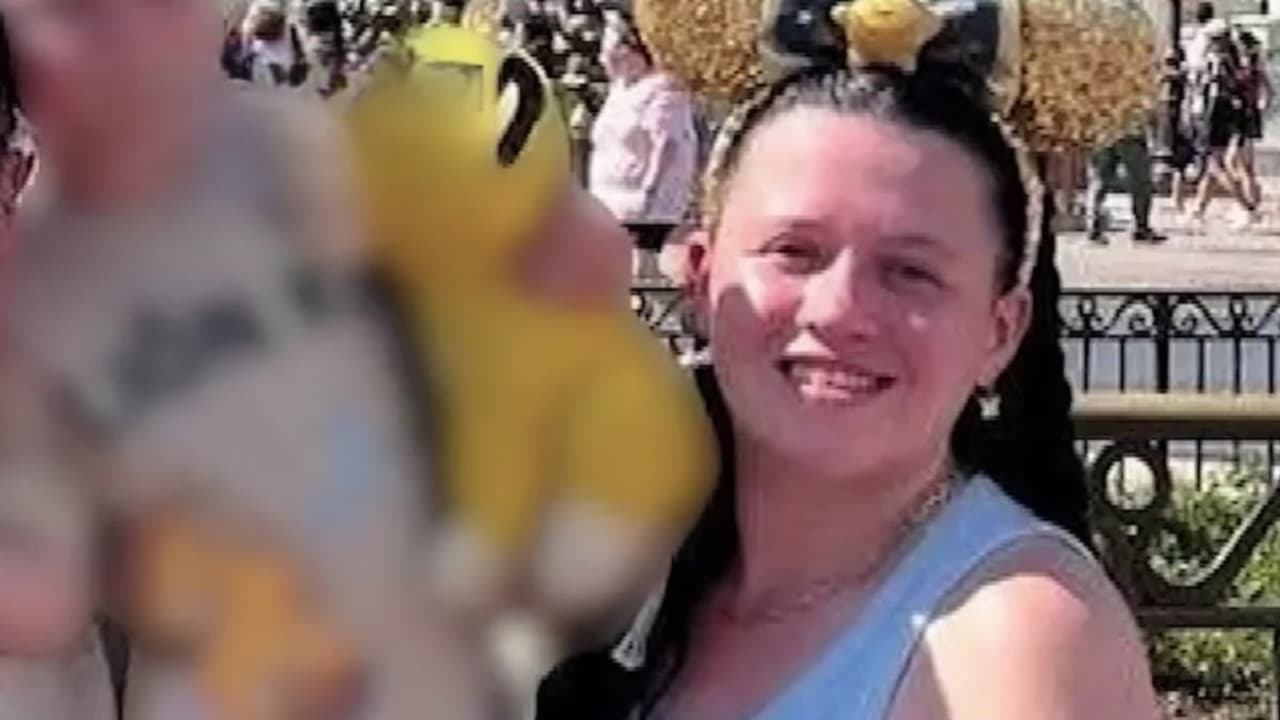 La muerte de una madre y su bebé lleva a fiscales federales a asumir el caso de la volcadura de un bote en Nueva York