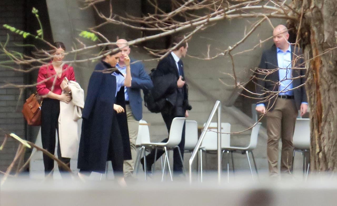 El breve comunicado fue colgado en Instagram horas después de que Meghan Markle fuera vista en The Dorfman Theatre, en Londres, donde cumplió con un compromiso del cual no se ofrecieron detalles públicamente.