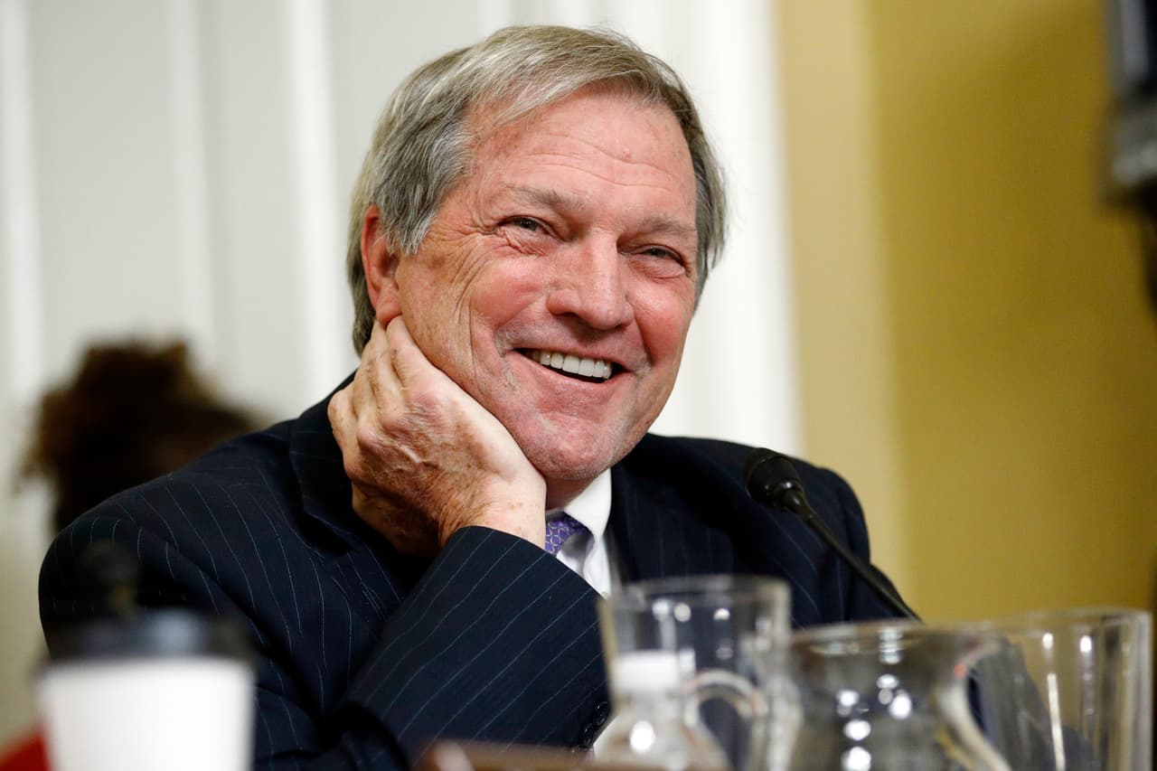 El congresista Mark DeSaulnier se encuentra en estado crítico por neumonía