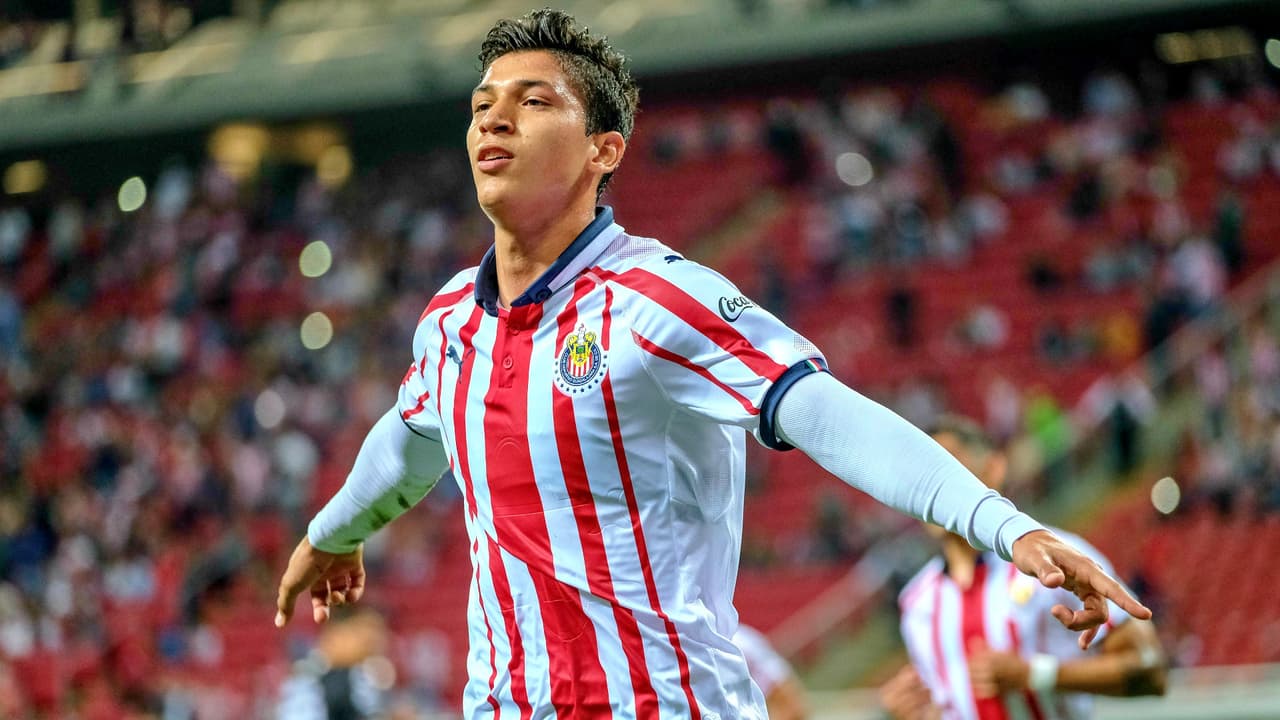 Ángel Zaldívar le dijo adiós a Chivas con una conmovedora carta 