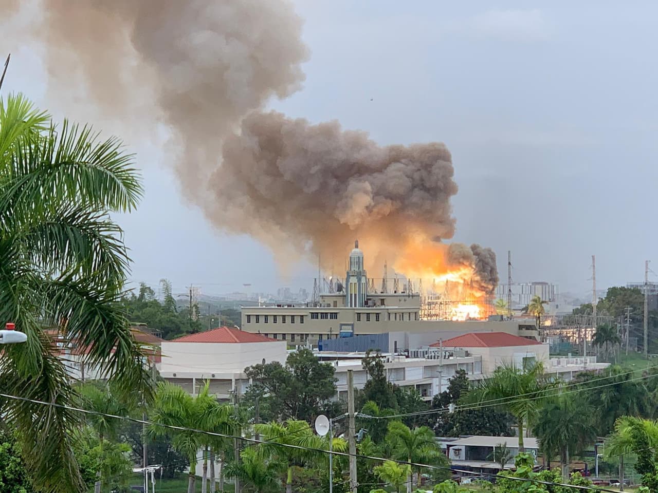 Reportan incendio en subestación de Monacillos y afectaciones al suministro eléctrico
