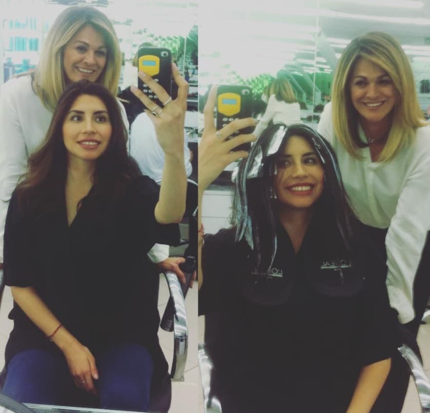 También se ha hecho diferentes cambios en el tono de pelo, por lo que la hemos visto rubia o pelirroja, e incluso ha probado tintes de fantasía como rosa y morado.