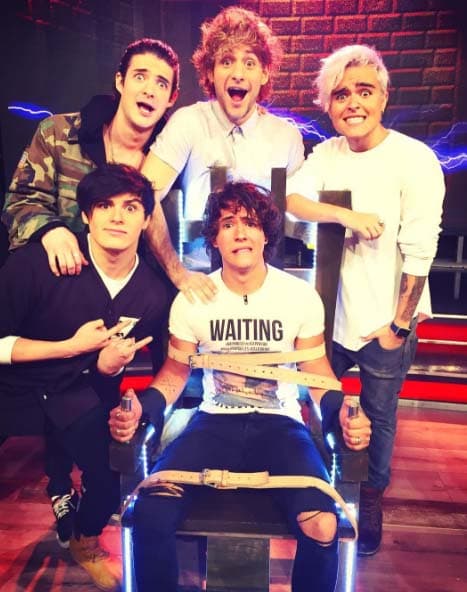 Los guapos de Urband5 no se salvaron de la silla eléctrica.